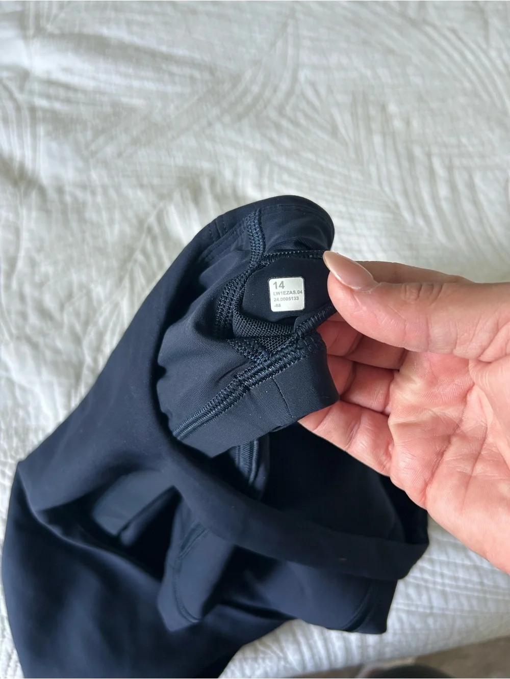 lululemon athletica Black Scoop-Back Tank - Women's